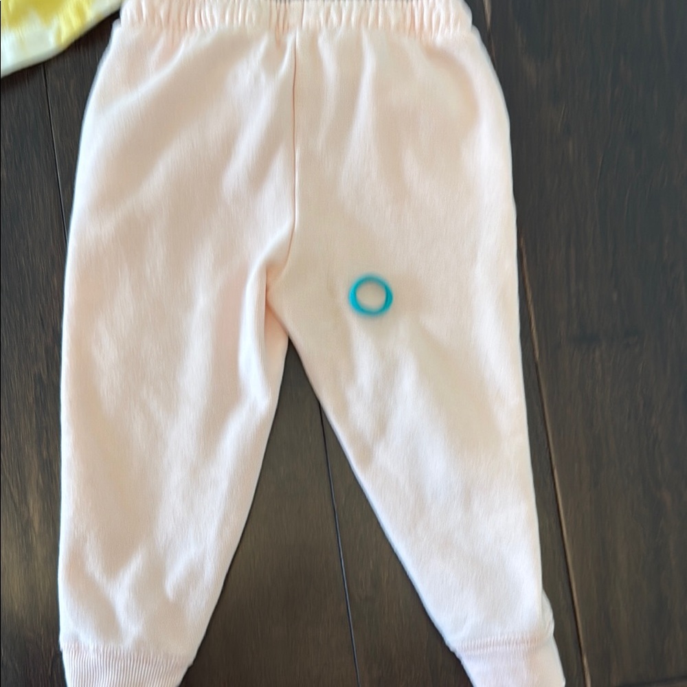 Great for play! Gap Pink and Yellow Tie-Dye Sweatshirt and Cat and Jack joggers - Picture 8 of 9